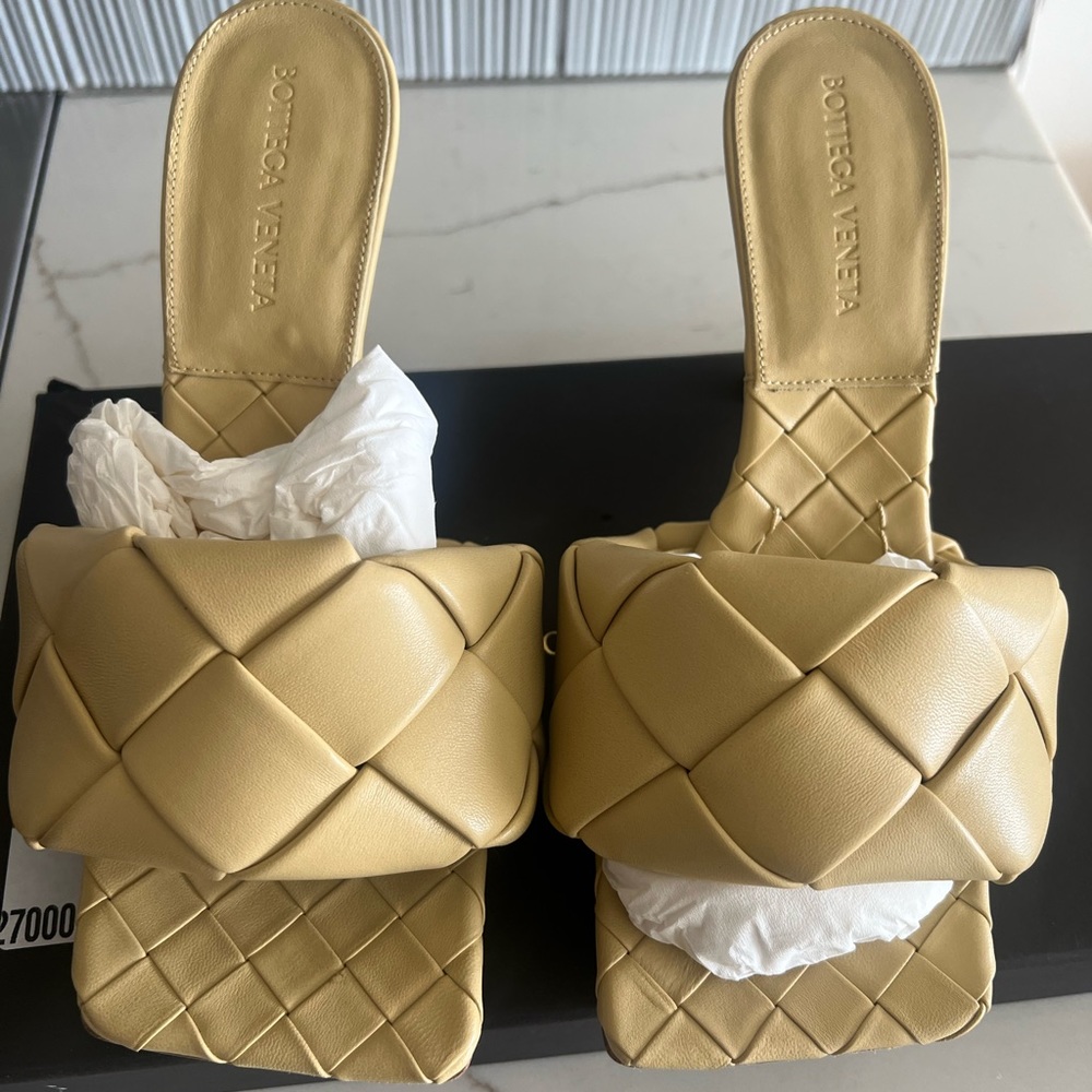 Bottega veneta BV lido sandal